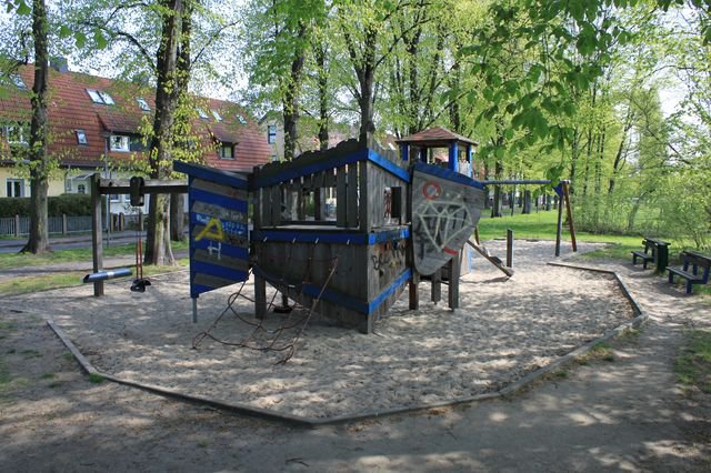 Spielplatz an der Steinbergstraße